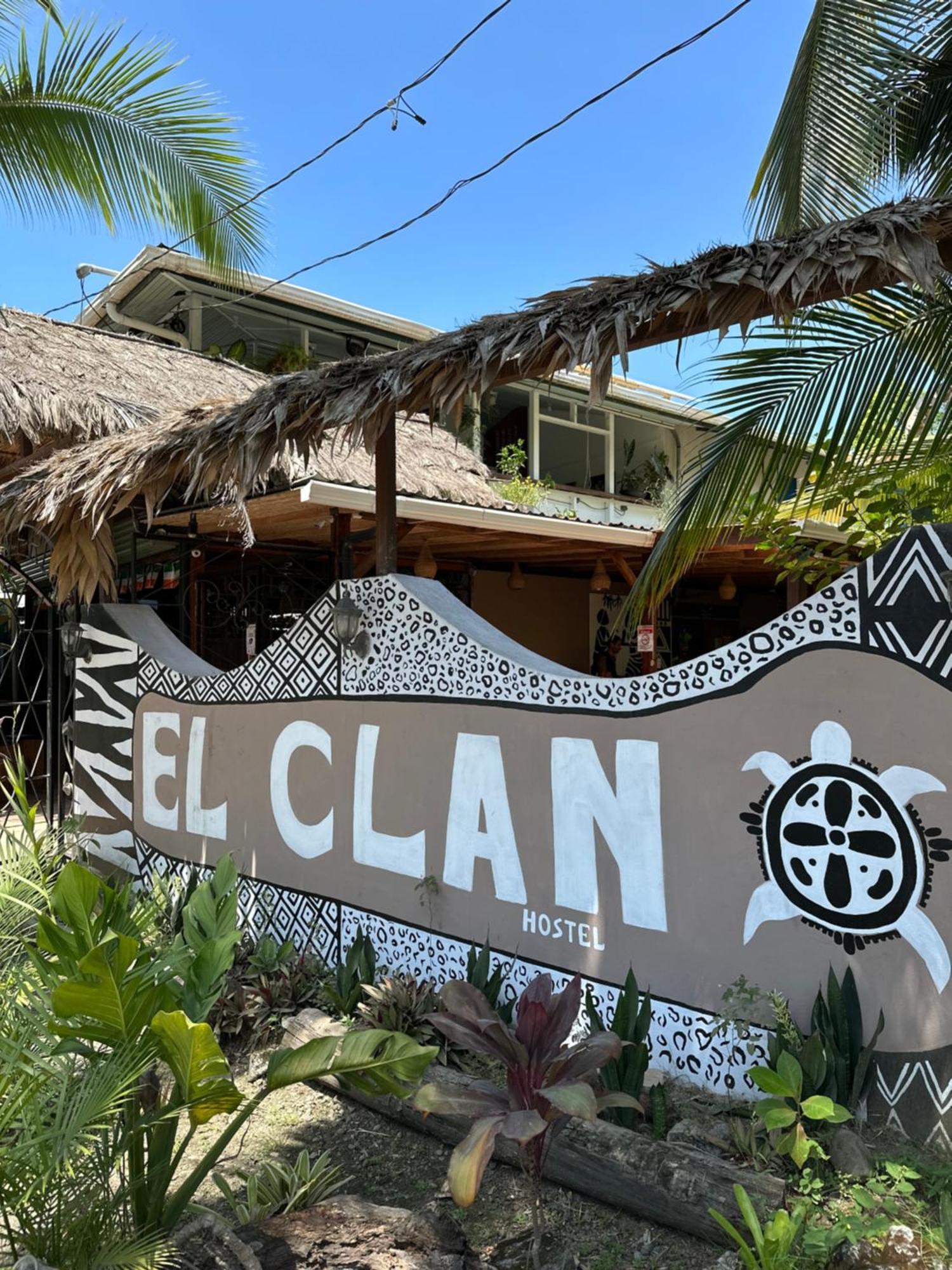 El Clan Hostel Puerto Viejo de Talamanca Esterno foto